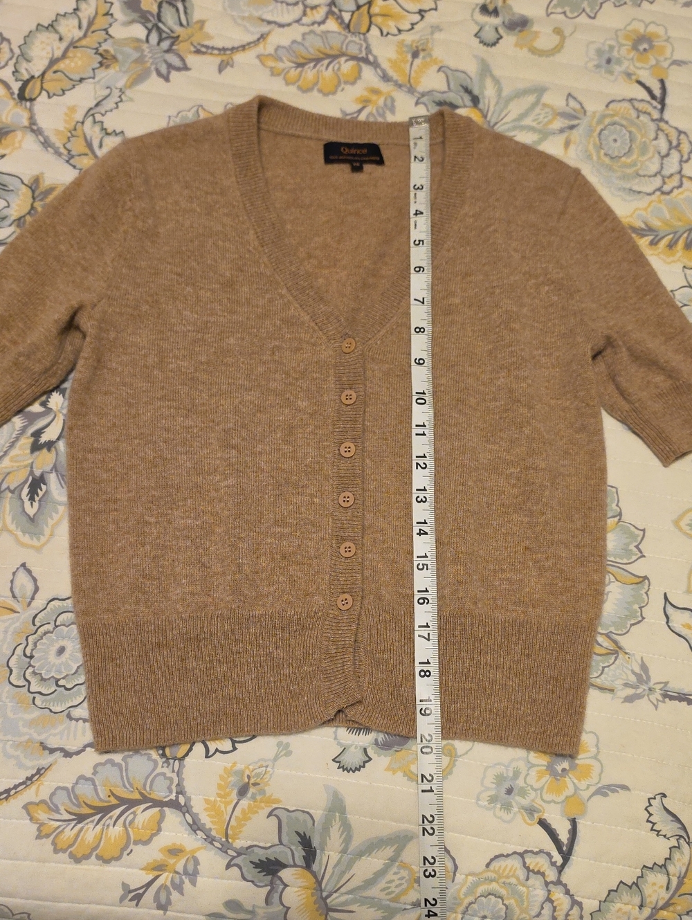 Quince Short-Sleeve V-Neck Button Mogolian Cashmere Cardigan